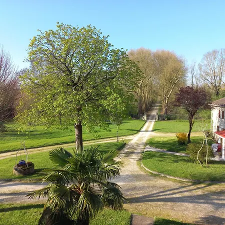 Domaine De Fontsauzine - Et D'hotes 3* Genouille (Charente-Maritime)
