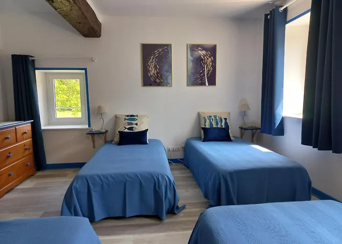 Domaine De Fontsauzine - Et D'hotes Bed and breakfast 3*