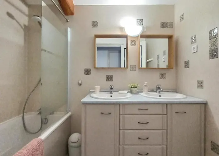 Bed and breakfast Domaine De Fontsauzine - Et D'hotes