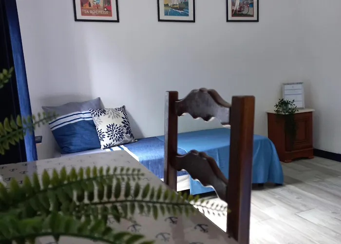 Bed and breakfast Domaine De Fontsauzine - Et D'hotes Genouille (Charente-Maritime)