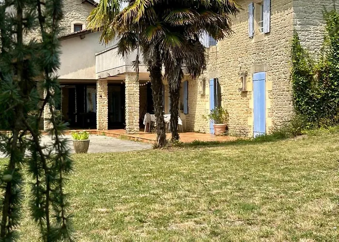 Domaine De Fontsauzine - Et D'hotes 3* Genouille (Charente-Maritime)