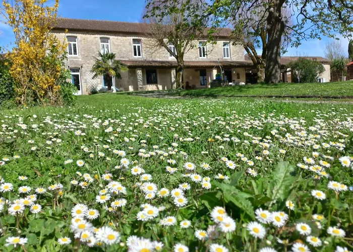 Bed and breakfast Domaine De Fontsauzine - Et D'hotes