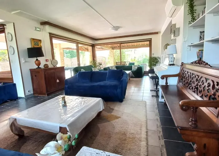 Domaine De Fontsauzine - Et D'hotes Genouille (Charente-Maritime)